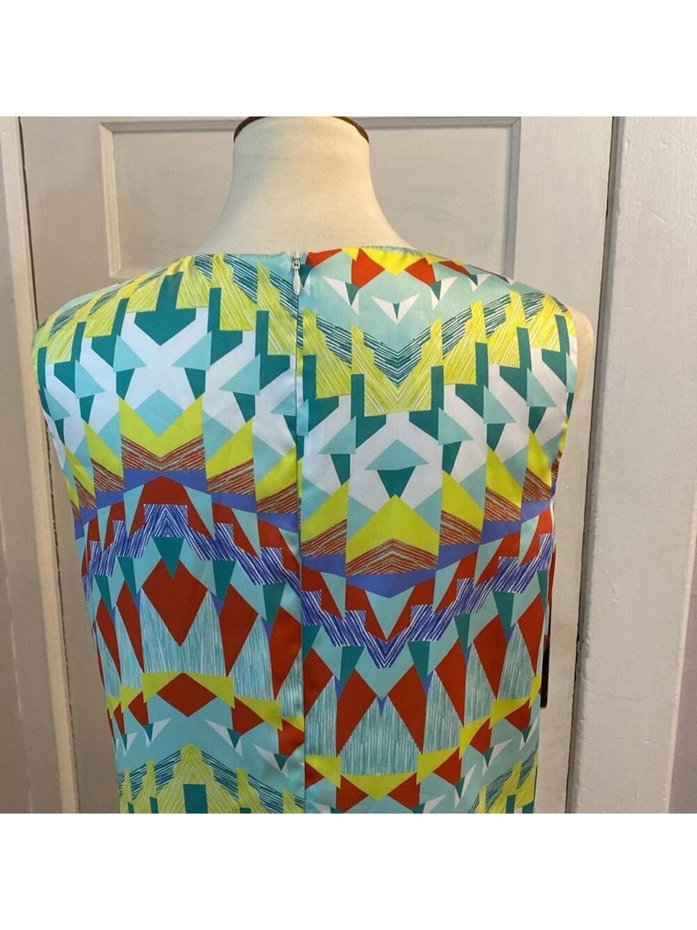 M by Missoni Geometric Print Abstract Sleeveless Shift Dress, Size 8 - Picture 7 of 14